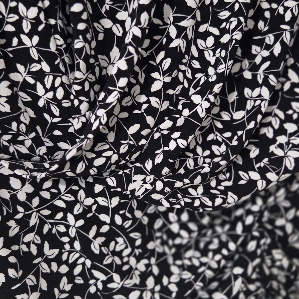 Cynthia Steffe Monochrome Leaf Pattern Blouse - image 4